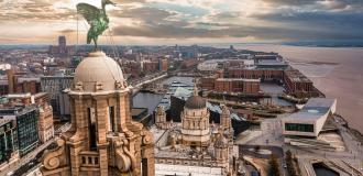 Liverpool city skyline